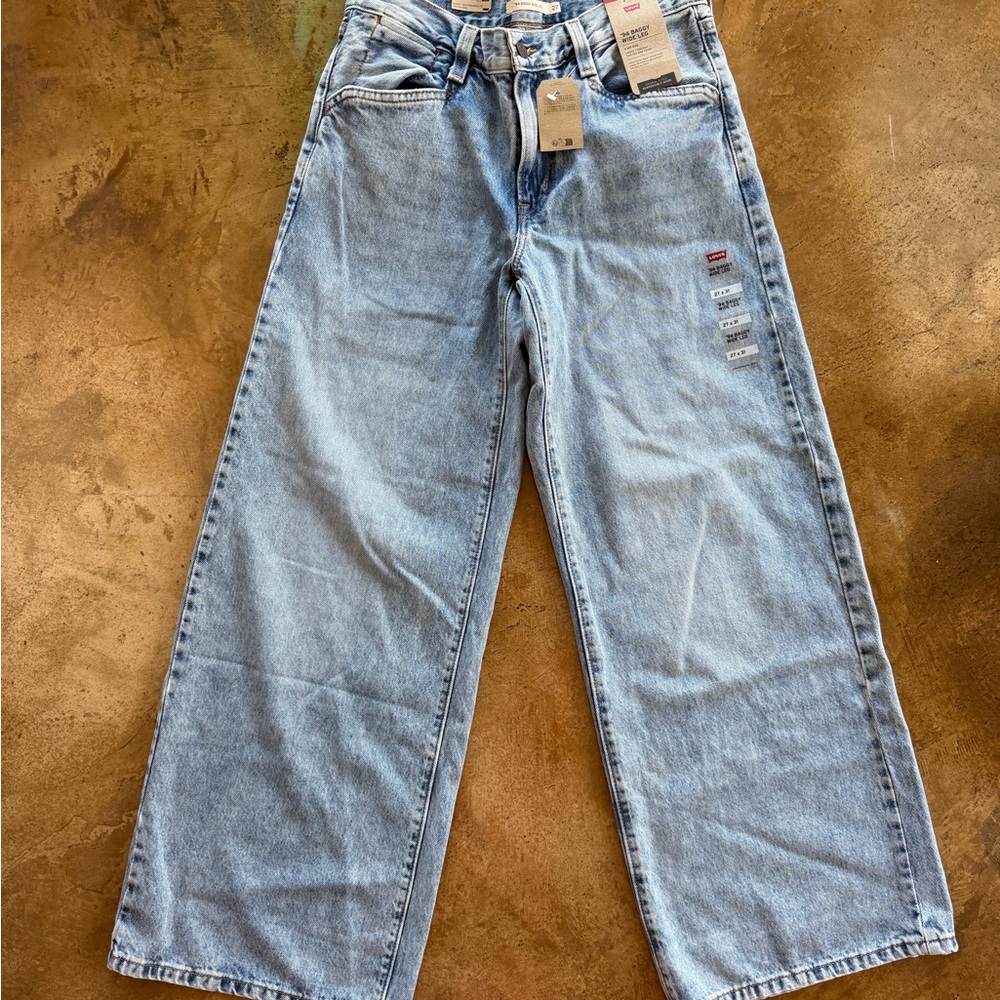 NWT, Never Worn, Levi’s ‘94 Baggy Wide Leg Relaxed Fit Denim Jeans